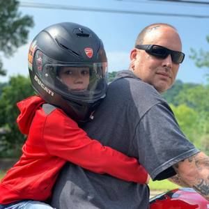 Meet your Posher, Delos